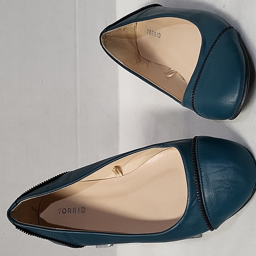Torrid Womens 9W Ballet Flats Teal Vegan Leather